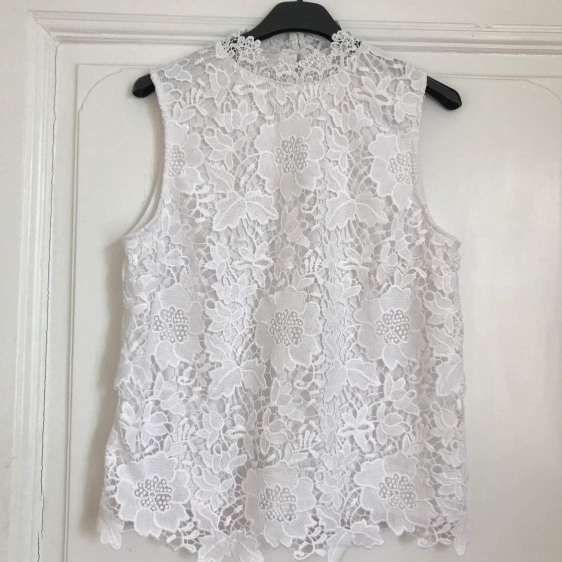 Snygg vit spetslinne! ✨