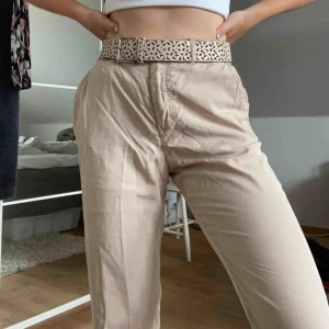  - Snygga brallor från zara i mjukt material Hör av er vid intresse💕 