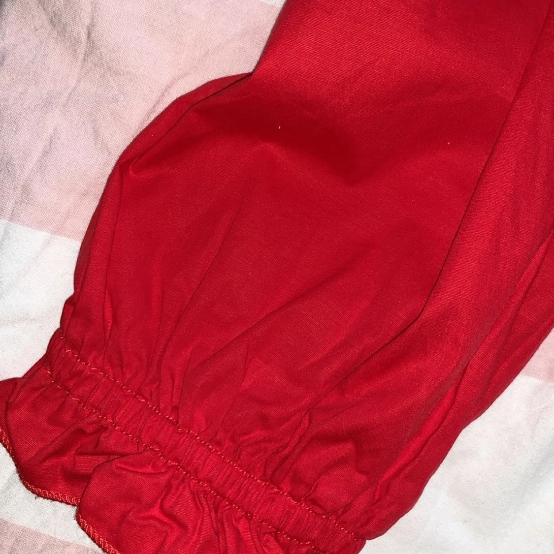 34, red blouse - 91