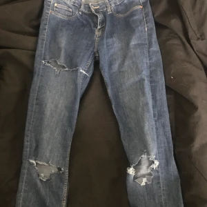 Jeans - Säljs för har blivit för små 