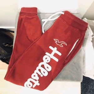  - Super Mysiga Hollister mjukisbyxor. 