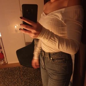  - Super fin tröja💞💞 den är använd men har fin kvalitet💞 