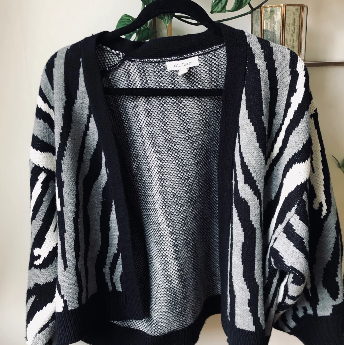 Mönstrad grovstickad kofta - 90