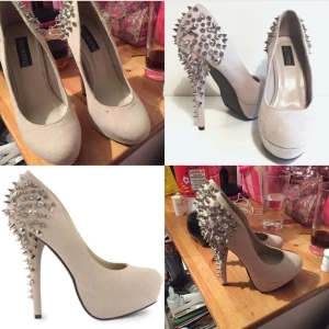  - Klackskorna på bilden storlek 35 från Nelly 