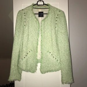  - Tweedjacka från Zara 