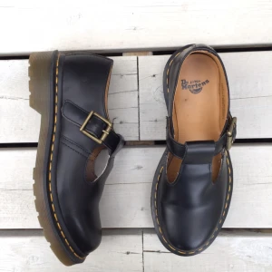  - Black Polley Dr Martens only worn one time 