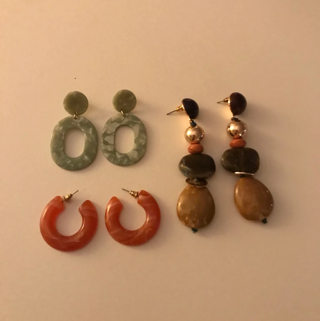 Tre par örhängen - 90