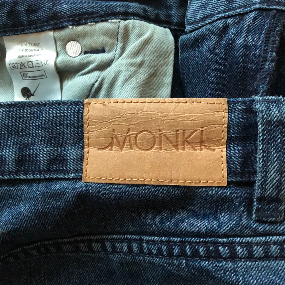 Jeans från Monki i strl 31. Använda sparsamt. Köpare står för frakten. . Jeans & Byxor.