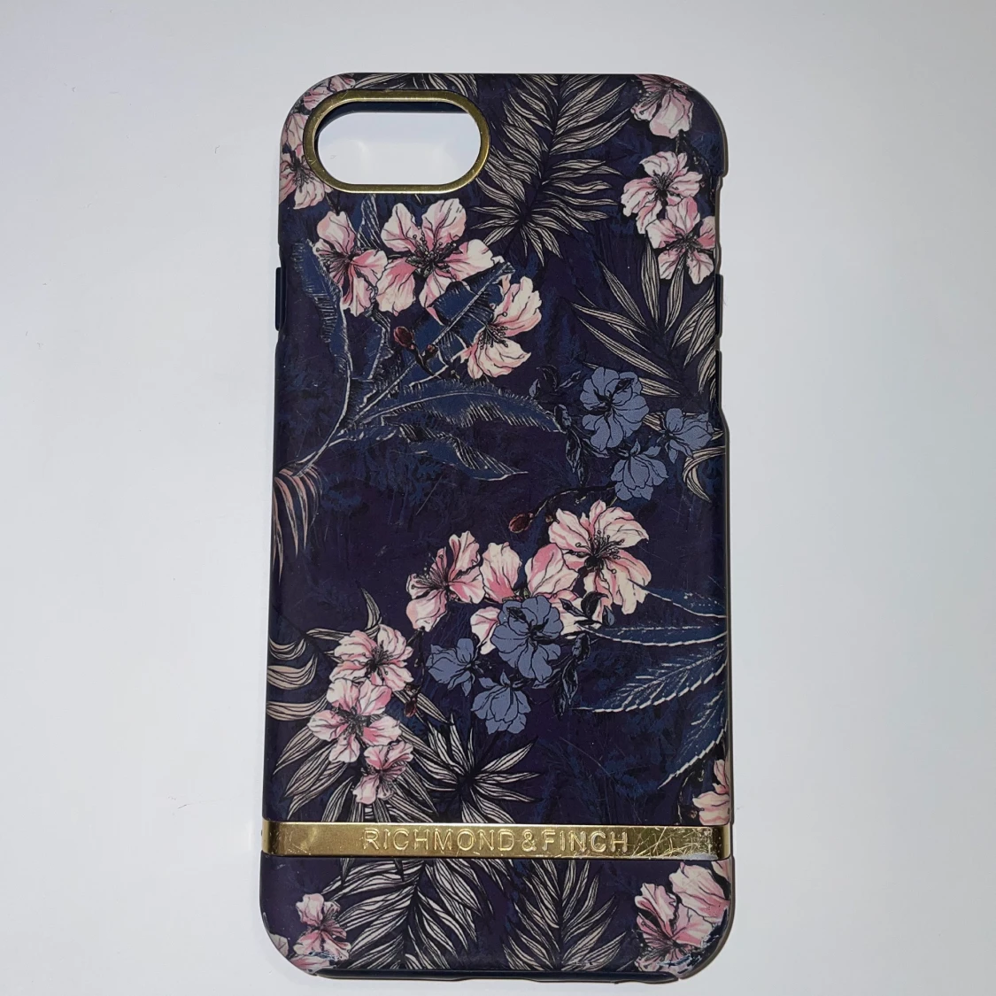 Fint skal från RF - 90