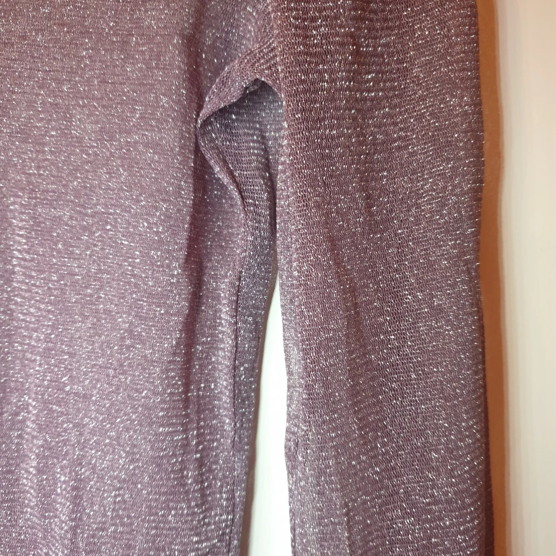 Lila glittrig genomskinlig tröja - 91