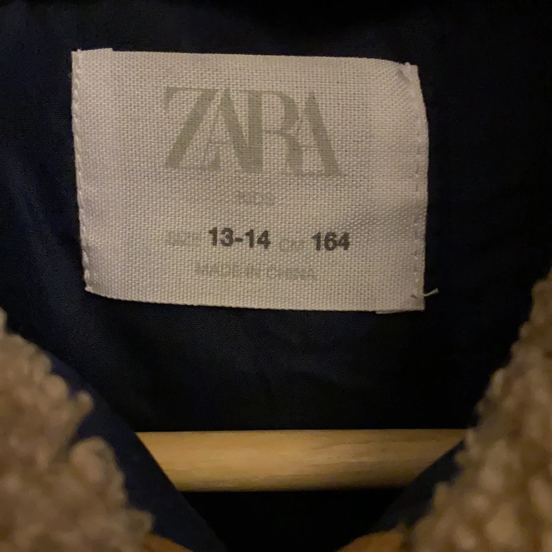 Teddy väst med luva - 91