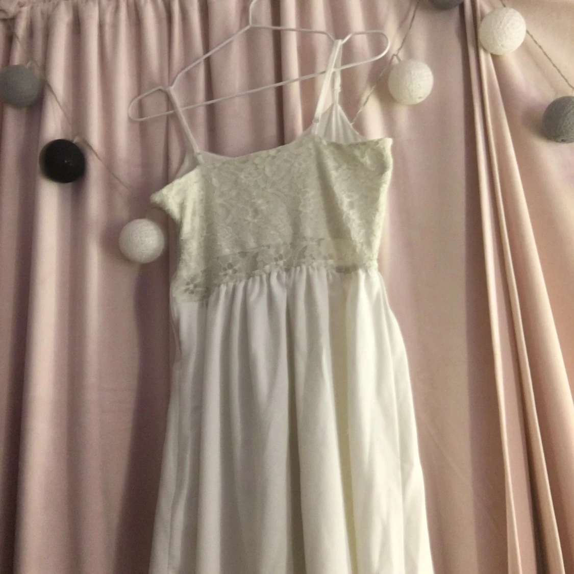 Vit känning från Hm - 90