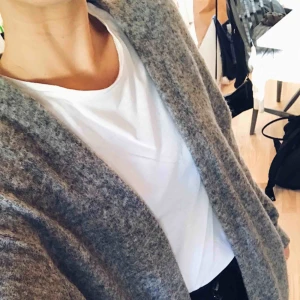  - Stickad ulltröja Samsoe & Samsoe, nypris 1500kr