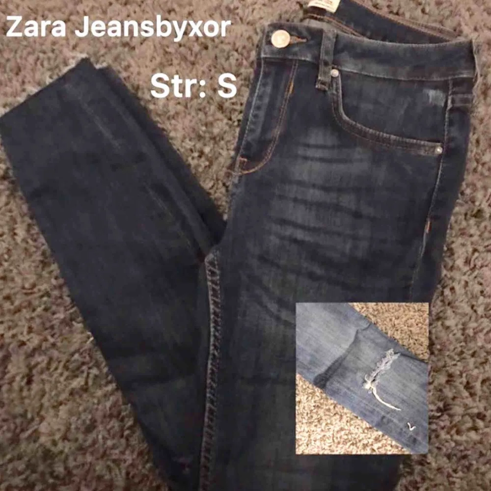Zara jeans byxor! Oanvända!  Str: S  . Jeans & Byxor.