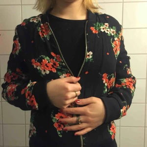  - härlig vårjacka🥰