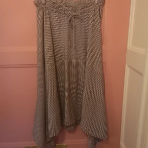 Carin wester kjol - Fin långkjol med fall