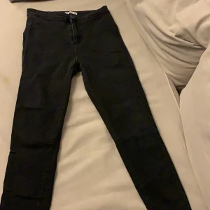 Jeans  - Jeans från pull&bear i okej skick