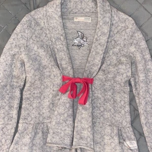 Odd Molly kofta - Säljer min super fina odd Molly kofta då den blivit för liten! 