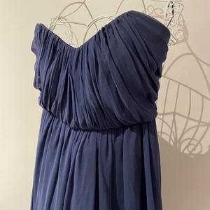 Wedding dress - Worn Once at wedding, dress from Gina tricot in size 36.