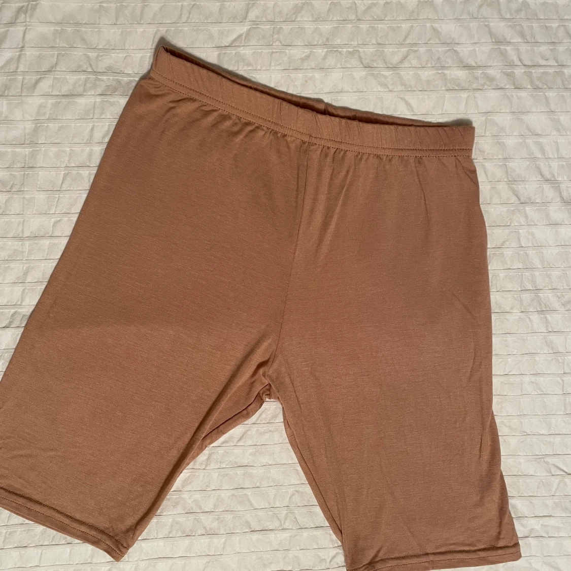 Oanvända cykelshorts 