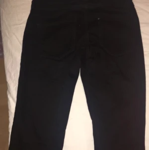 Skinny jeans  - Helt nya,aldrig använda storlek 25/32! Low waist köparen står för frakt<33