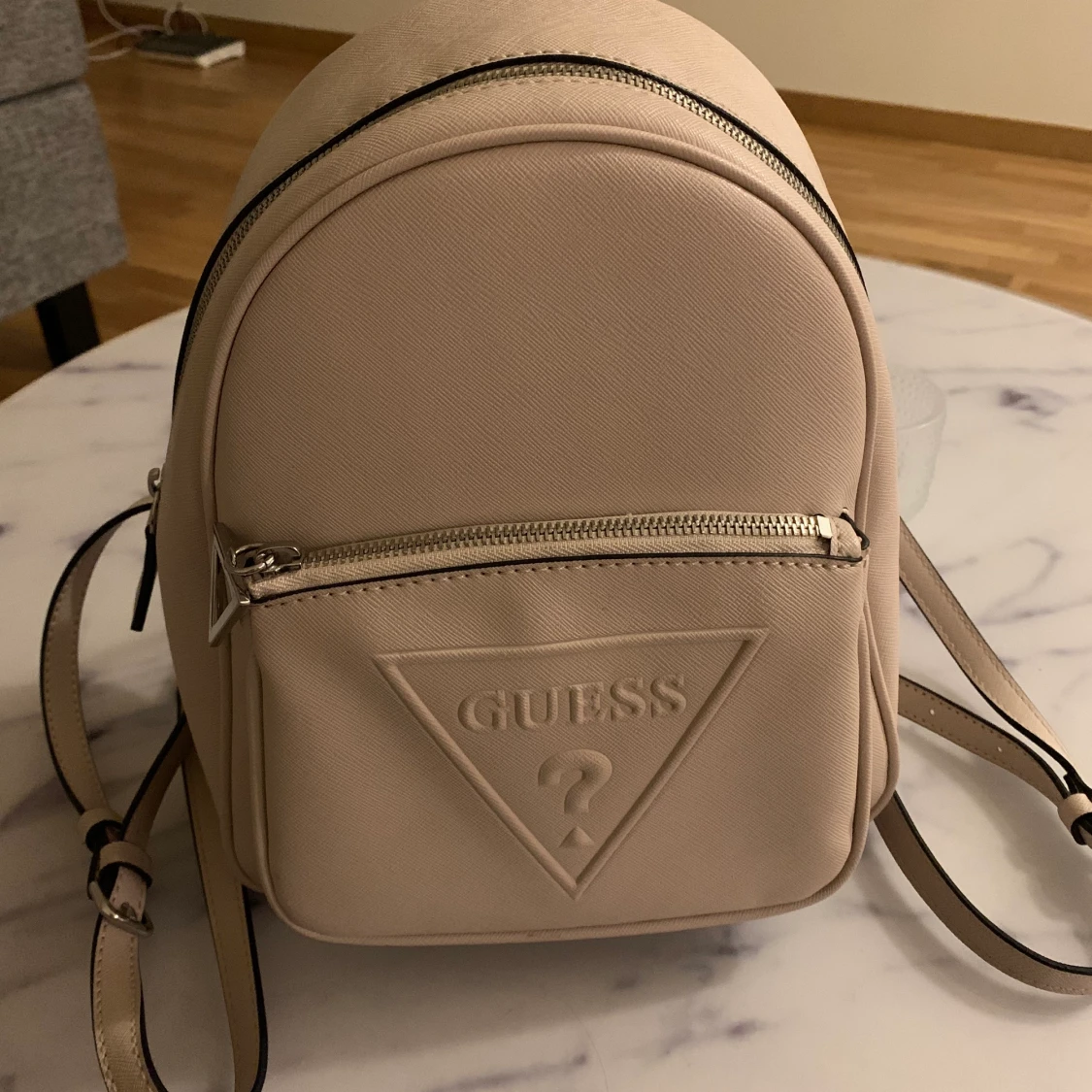 Guess väska  - 90