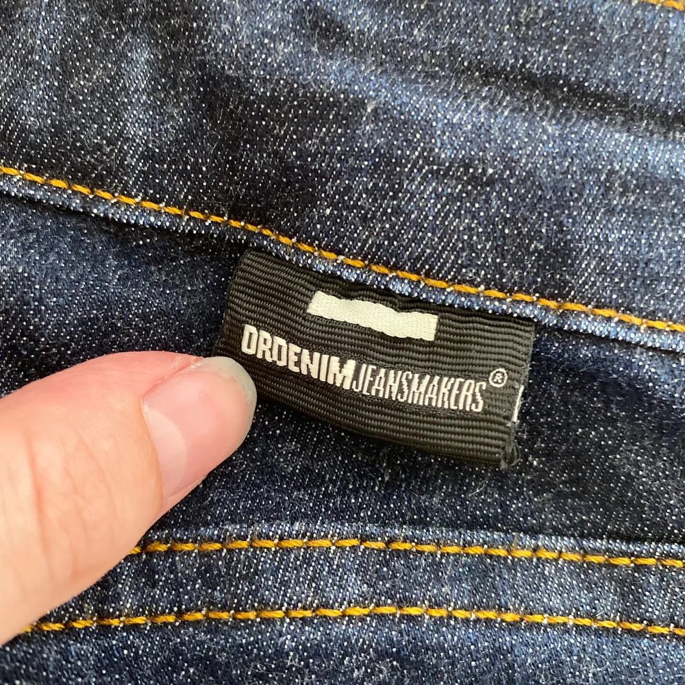 Jeans från Dr.denim jeansmakers i mycket fint skick, strl S (jag är 157cm o dom sitter bra på mej), relativt stretchiga🥰 50kr + frakt💘 . Jeans & Byxor.