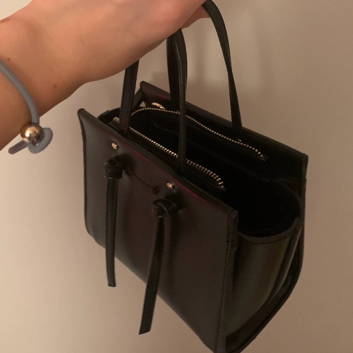Svart väska - 90