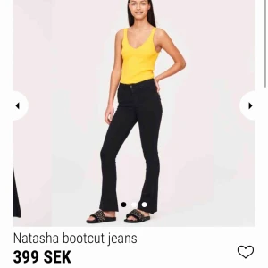  - Supersnygga och sköna booutcut jeans ifrån gina! 🔥 Aldrig använda då dem är för korta för mig 😩