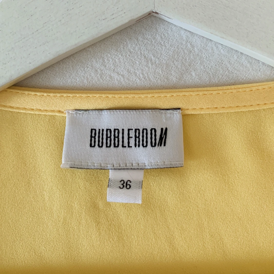 Sommargul klänning ☀️ - 91