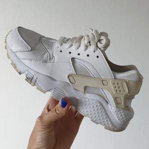 nike off white huarache sneakers - size 38 