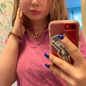 Smycke  - Säljer det här snygga halsbandet ifrån hm