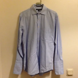 Tommy Hilfiger skjorta - Tommy Hilfiger skjorta