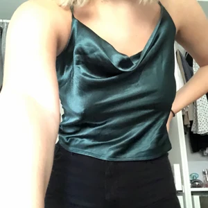 grönt linne - skit snyggt till fest, använd 1 gång