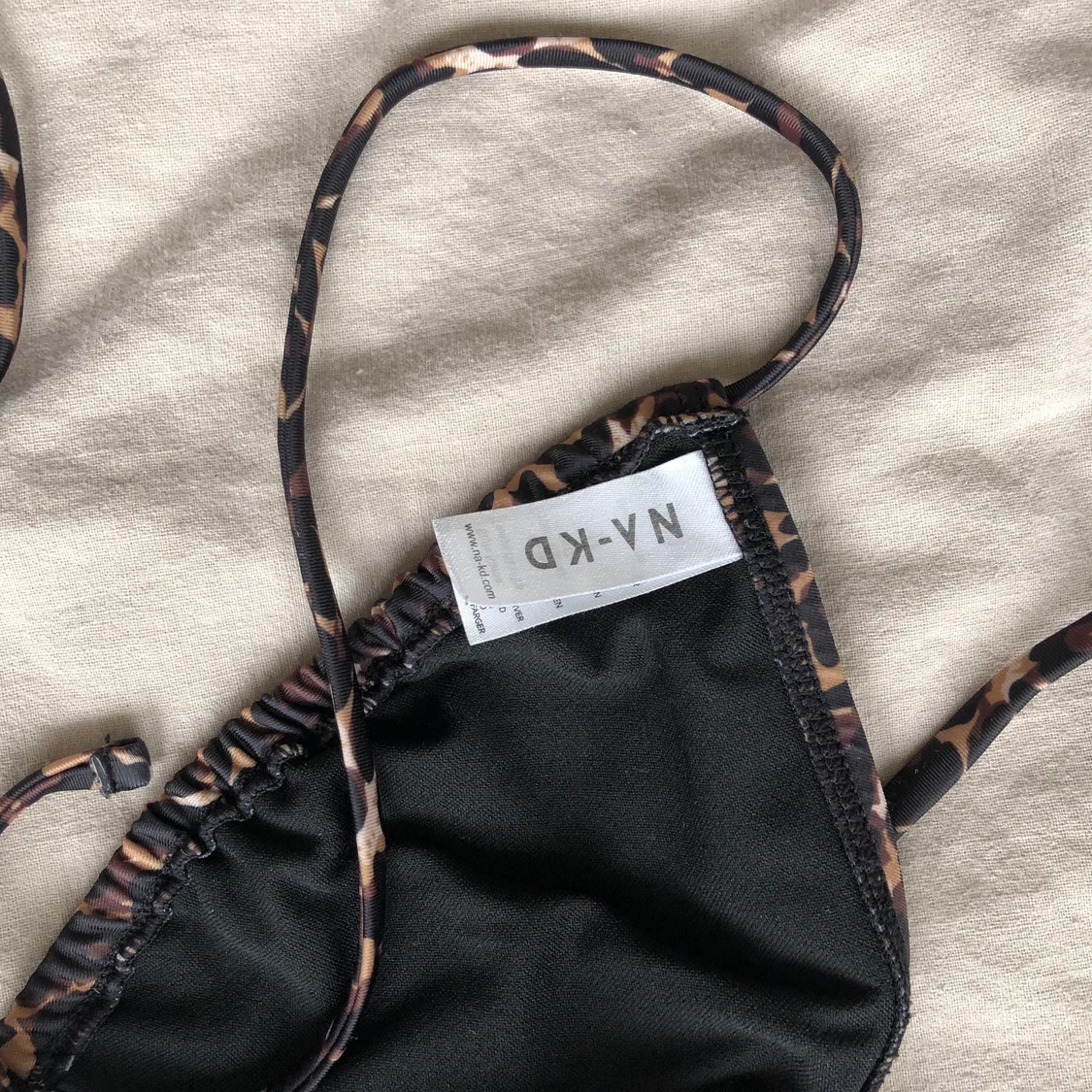 Leopardmönstrad bikiniöverdel - 37