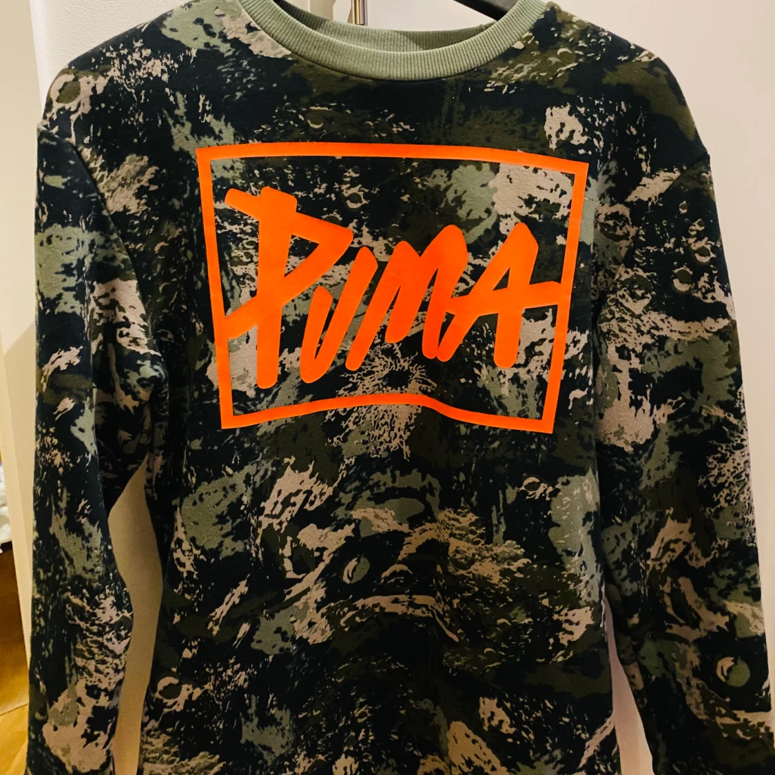 Puma sweatshirt