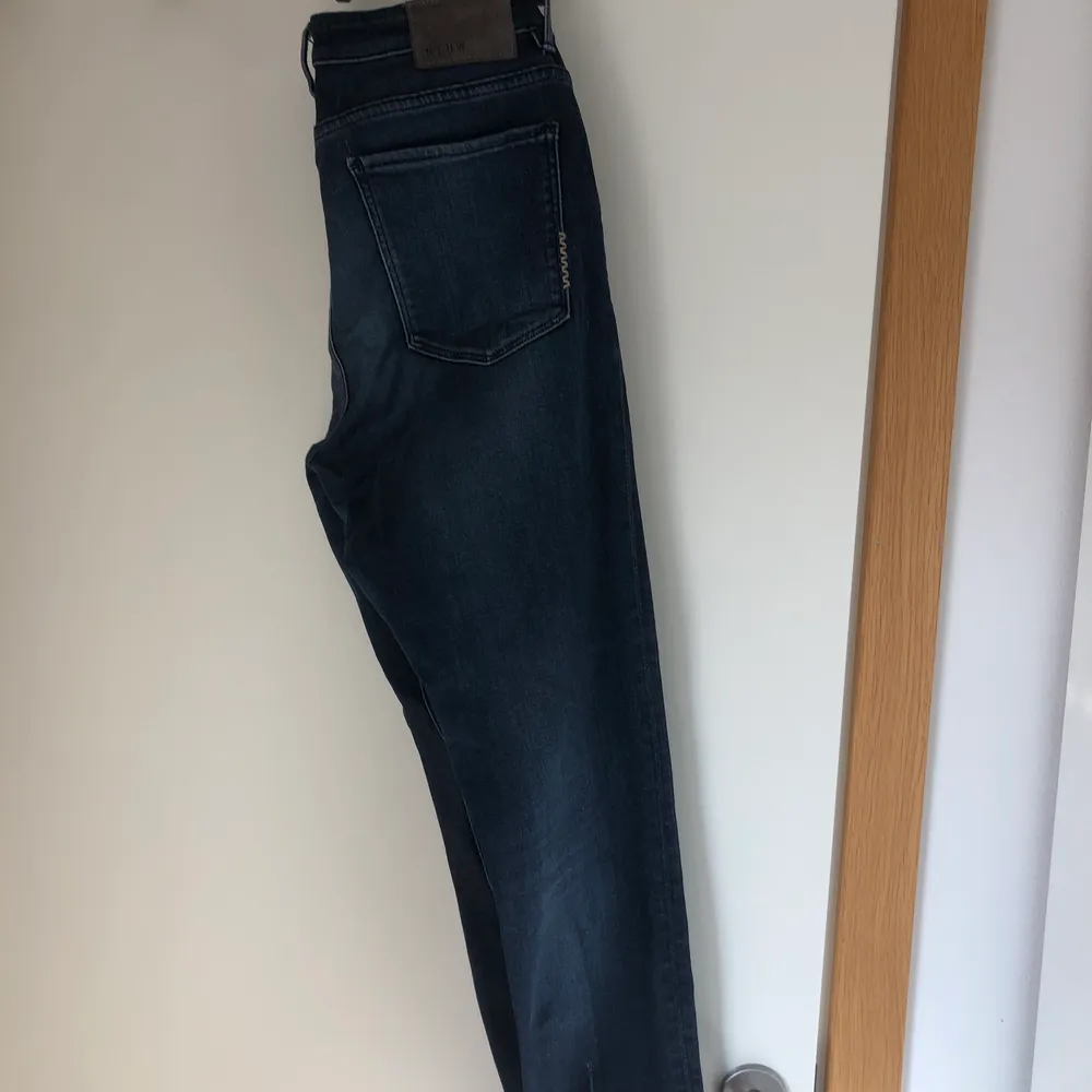 Slim jeans från märket neuw . Jeans & Byxor.