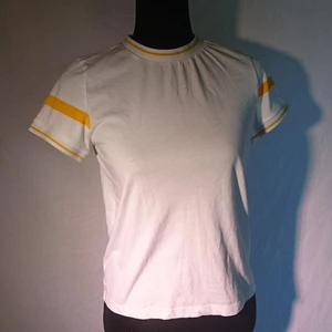 Retro t-shirt - T-shirt i retro modell, felfri