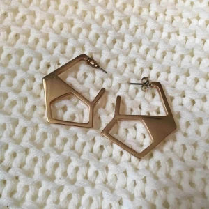  - Örhängen från MQ! 