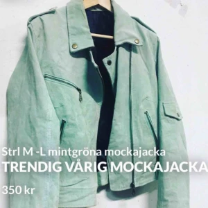  - Använd fåtal ggr inköpt i vintage butik Kan mötas upp. Frakt tillkommer  