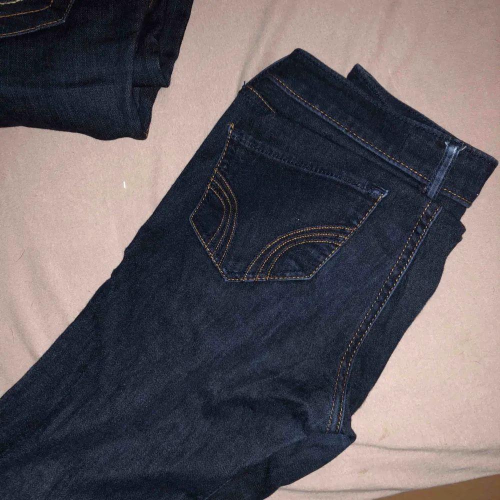 Hollister jeans. Jeans & Byxor.