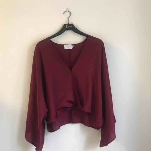  - Topp från Hannalicious kollektion för NA-KD.