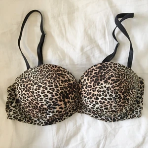  - Bombshell bh från H&M, fint skick