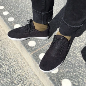  - Nike Air Jordans Eclipse  Storlek 43, innermått 265mm.  Nypris 1100kr.  Köptes utomlands men var för små. Endast använda ett fåtal gånger. Låda och kvitto ingår. 