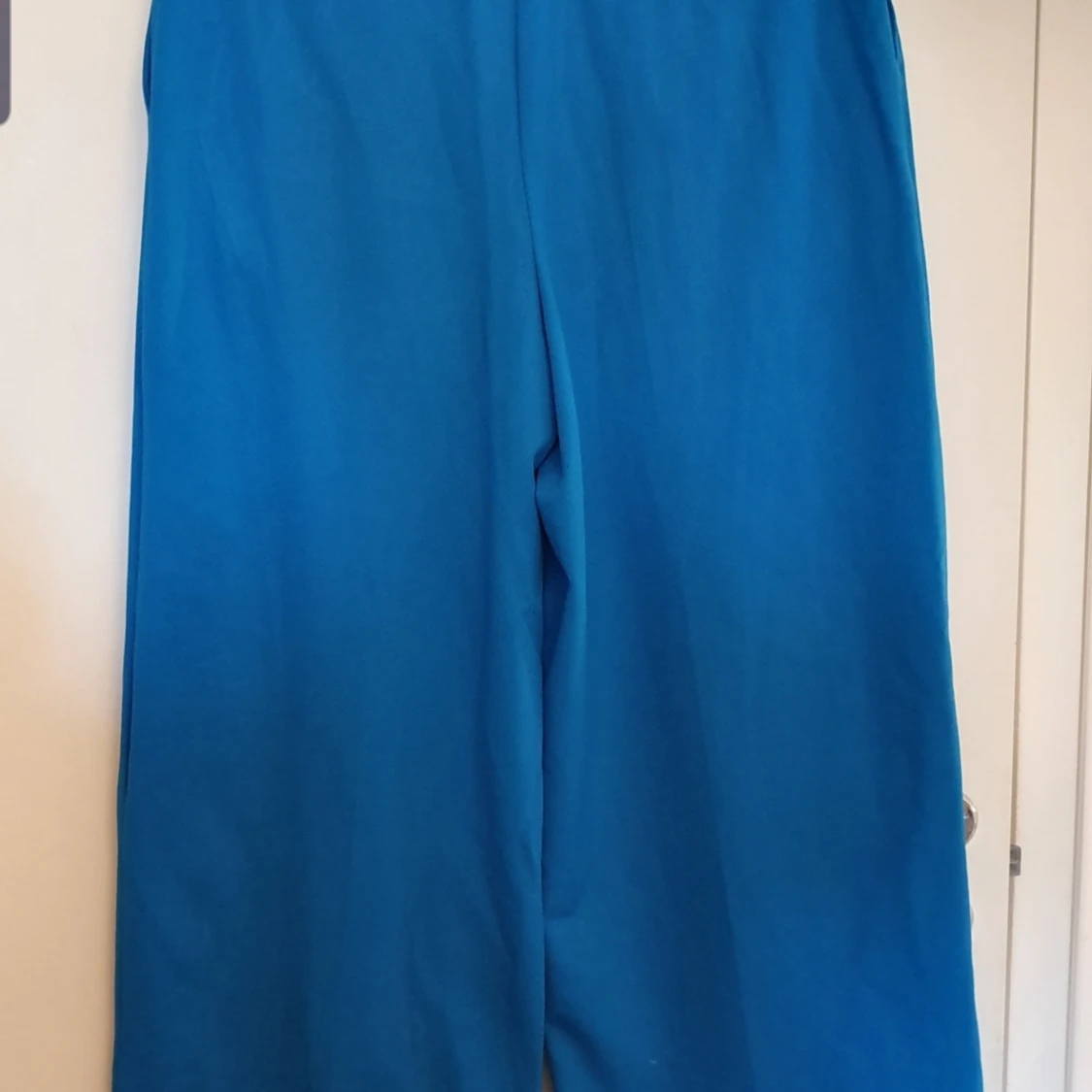 Kostymbyxorn från premium quality H&M  - 90