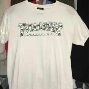 Thrasher tröja - En super fin tröja i str S, pris kan diskuteras, köparen står för frakten❤️