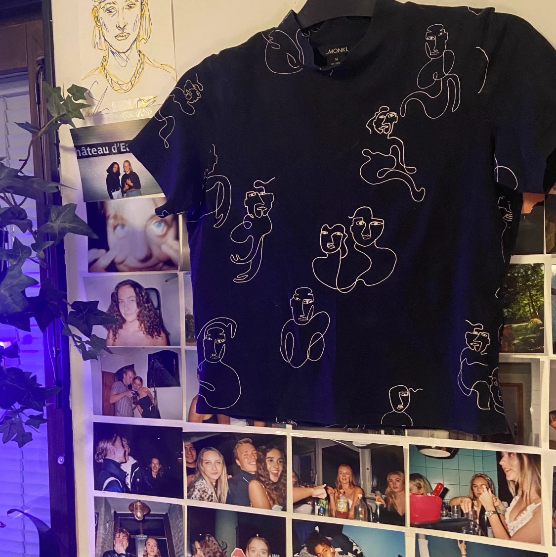 Monki topp m ansikten (mörkblå:) - 90