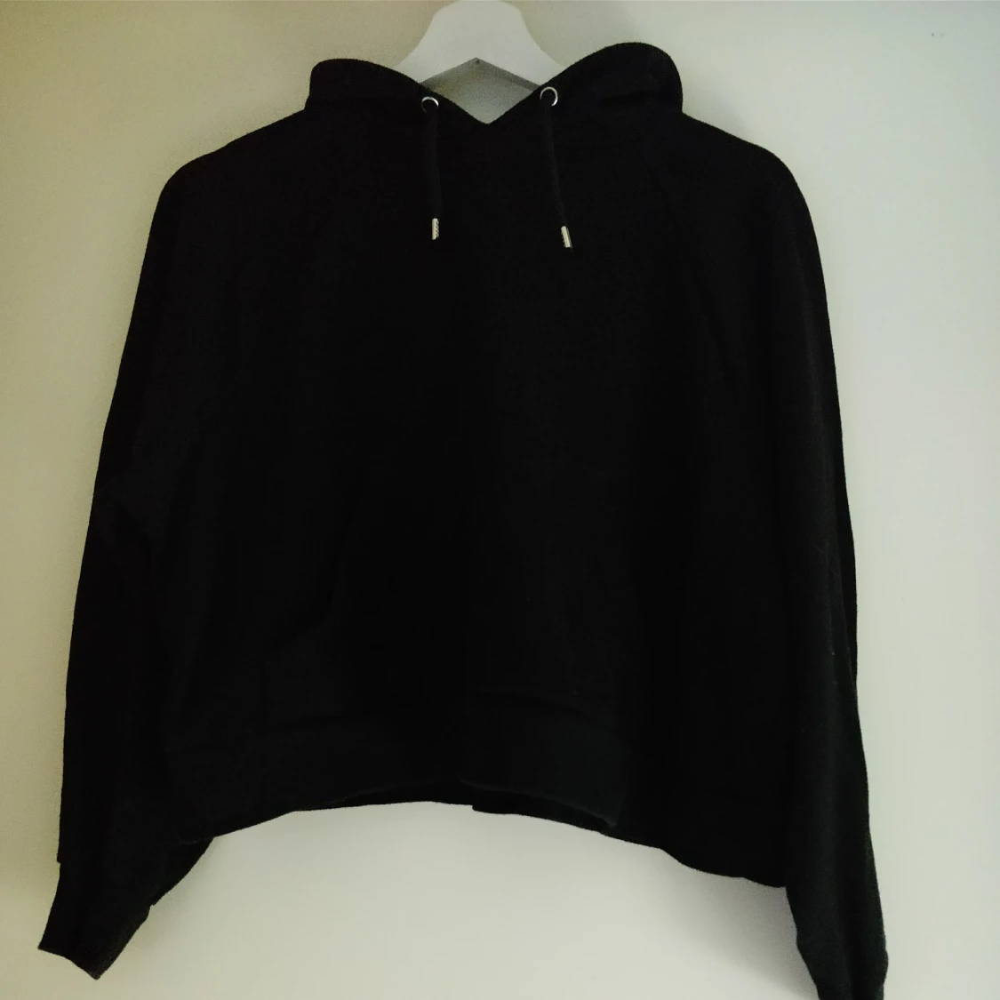 Monki kort hoodie  - 90