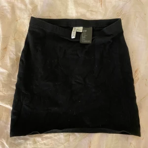 Tygkjol  - Jätteskön och passar allt! Säljer då den börjar bli för liten 😩