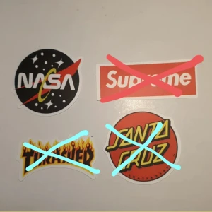 Skater stickers - Säljer as coola klistermärken 💞😎 1 för 3kr och 4 för 10🖐🏼+frakt men frakt kan diskuteras